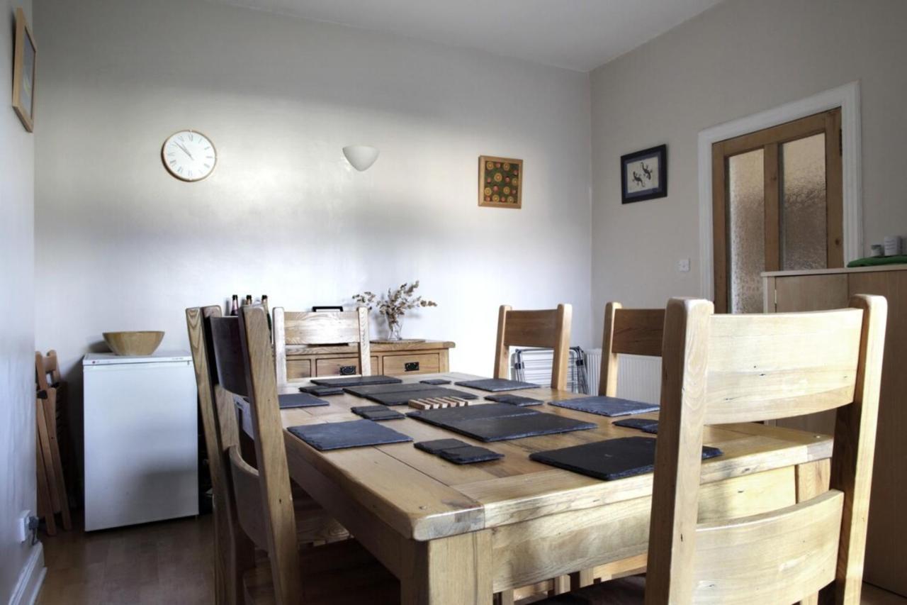 Central And Spacious 2 Bedroom Flat With Garden Edinburgh Ngoại thất bức ảnh